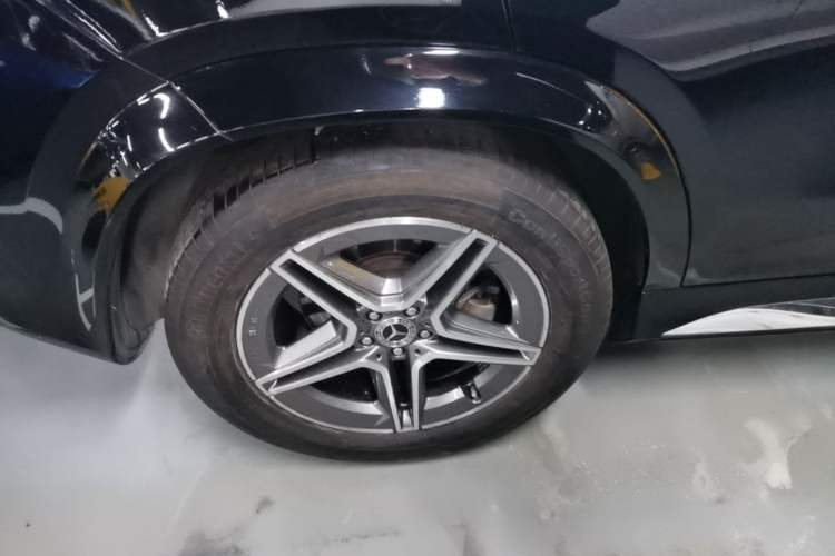 Used Mercedes-Benz GLE 2024 GLE 450 4MATIC Stylish Model Right Rear Wheel Hub