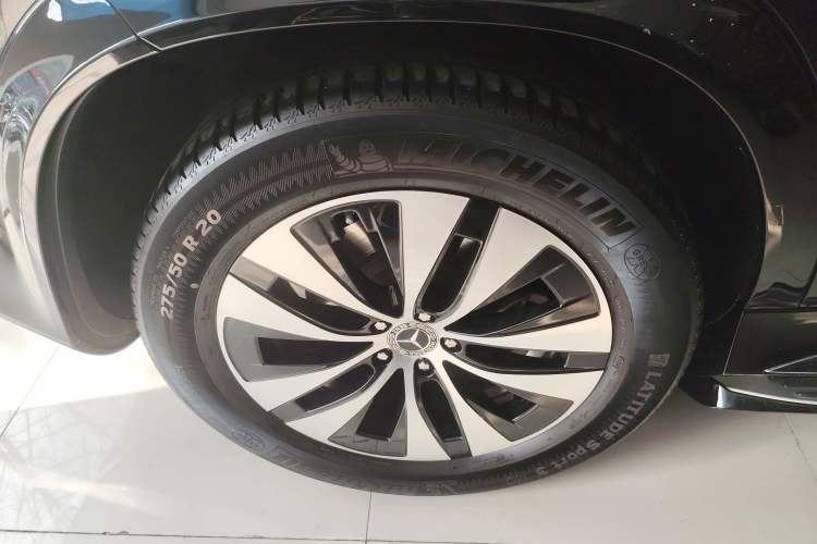 Used Mercedes-Benz GLE 2024 GLE 350 4MATIC Stylish Model Right Rear Wheel Hub