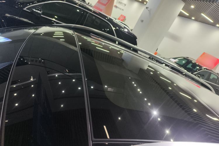 Used Mercedes-Benz GLE 2024 GLE 450 4MATIC Luxury Model Roof