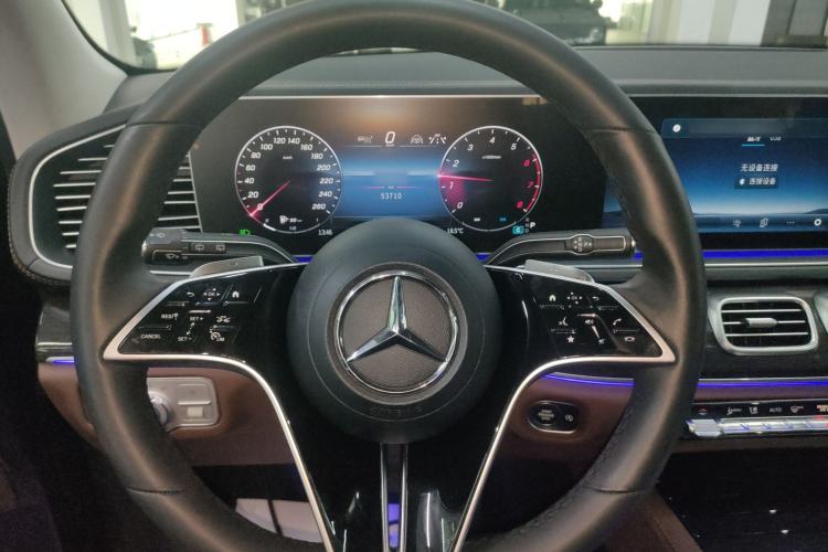 Used Mercedes-Benz GLE 2024 GLE 350 4MATIC Stylish Model Steering Wheel