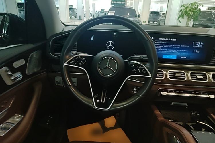 Used Mercedes-Benz GLE 2024 GLE 350 4MATIC Stylish Model Steering Wheel
