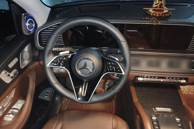 Used Mercedes-Benz GLE 2024 GLE 450 4MATIC Luxury Model Steering Wheel