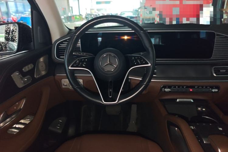 Used Mercedes-Benz GLE 2024 GLE 450 4MATIC Luxury Model Steering Wheel