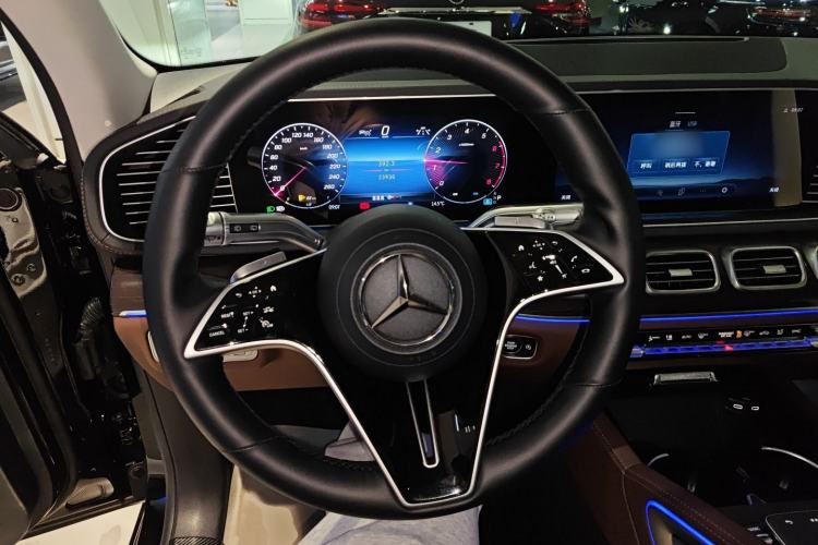 Used Mercedes-Benz GLE 2024 GLE 350 4MATIC Stylish Model Steering Wheel