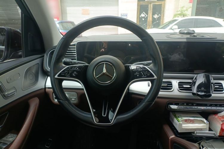 Used Mercedes-Benz GLE 2024 GLE 350 4MATIC Dynamic Edition Steering Wheel