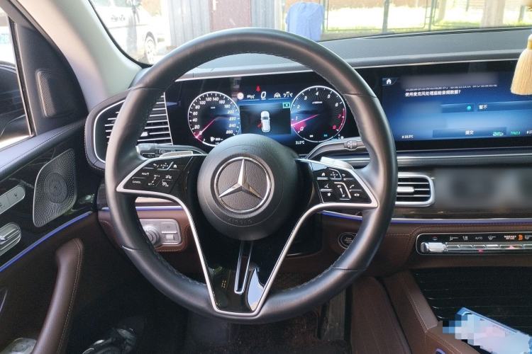 Used Mercedes-Benz GLE 2024 GLE 350 4MATIC Stylish Model Steering Wheel