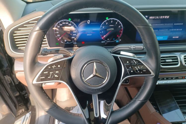 Used Mercedes-Benz GLE 2024 Refreshed GLE 350 4MATIC Stylish Edition Steering Wheel