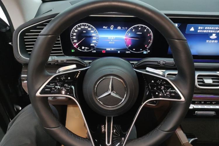 Used Mercedes-Benz GLE 2024 Refreshed GLE 350 4MATIC Stylish Edition Steering Wheel