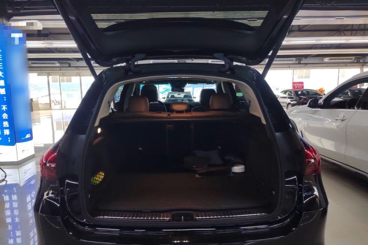 Used Mercedes-Benz GLE 2024 GLE 350 4MATIC Stylish Model Trunk