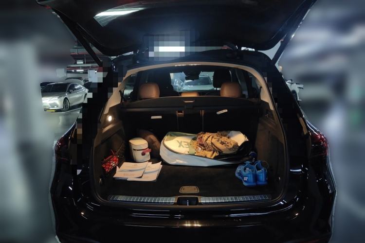 Used Mercedes-Benz GLE 2024 Refreshed GLE 350 4MATIC Stylish Edition Trunk