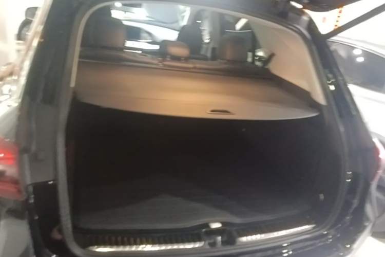 Used Mercedes-Benz GLE 2024 GLE 350 4MATIC Dynamic Edition Trunk