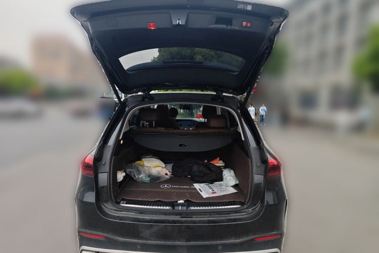 Used Mercedes-Benz GLE 2024 GLE 450 4MATIC AMG Line Trunk