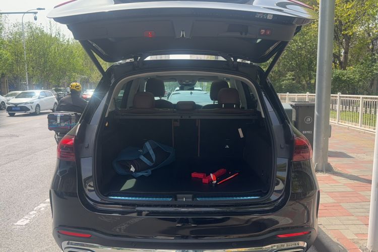 Used Mercedes-Benz GLE 2024 GLE 350 4MATIC Stylish Model Trunk