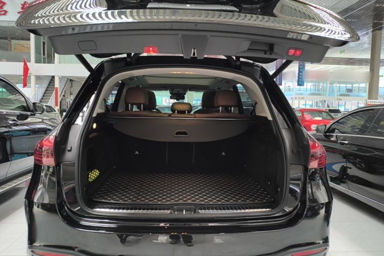Used Mercedes-Benz GLE 2024 GLE 350 4MATIC Dynamic Edition Trunk