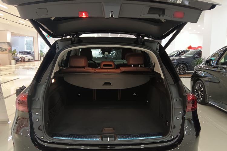 Used Mercedes-Benz GLE 2024 Refreshed GLE 350 4MATIC Stylish Edition Trunk