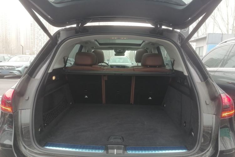 Used Mercedes-Benz GLE 2024 Refreshed GLE 350 4MATIC Stylish Edition Trunk