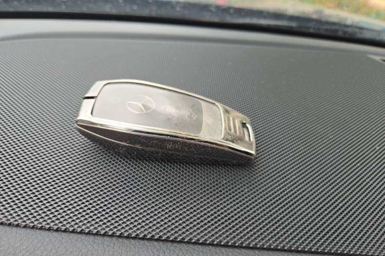 Used Mercedes-Benz GLE 2024 GLE 450 4MATIC Stylish Model Vehicle Key