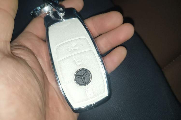 Used Mercedes-Benz GLE 2024 GLE 350 4MATIC Stylish Model Vehicle Key