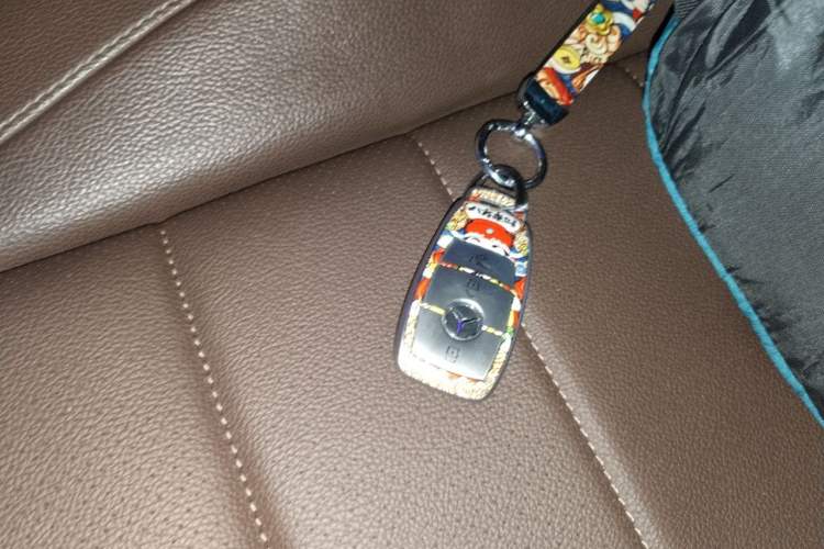 Used Mercedes-Benz GLE 2024 GLE 450 4MATIC Stylish Model Vehicle Key