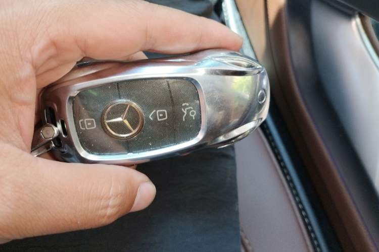 Used Mercedes-Benz GLE 2024 GLE 350 4MATIC Stylish Model Vehicle Key