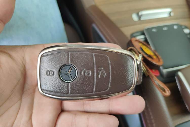 Used Mercedes-Benz GLE 2024 GLE 450 4MATIC Stylish Model Vehicle Key
