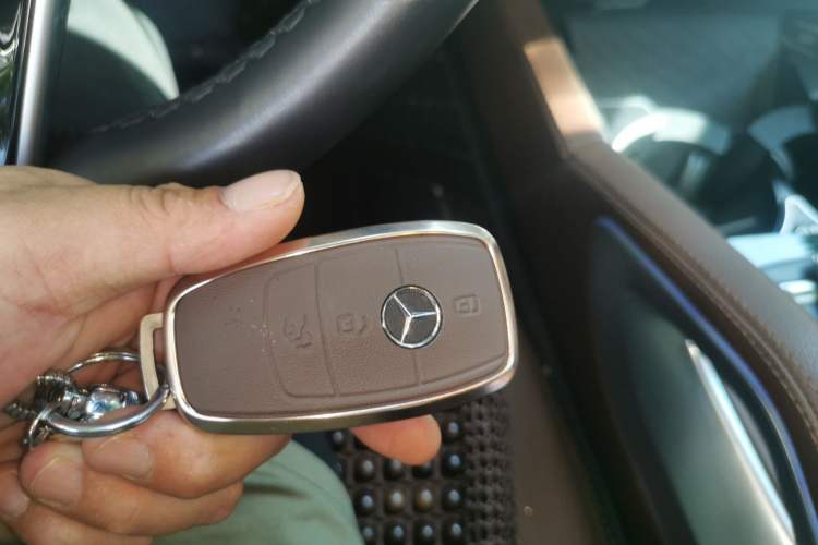 Used Mercedes-Benz GLE 2024 GLE 350 4MATIC Dynamic Edition Vehicle Key