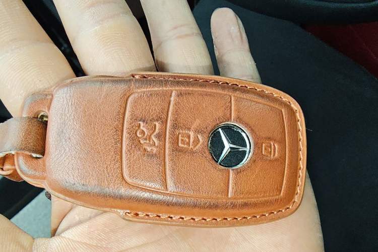 Used Mercedes-Benz GLE 2024 GLE 450 4MATIC Stylish Model Vehicle Key