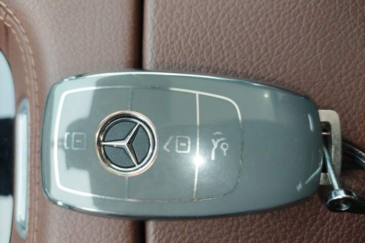 Used Mercedes-Benz GLE 2024 GLE 350 4MATIC Stylish Model Vehicle Key