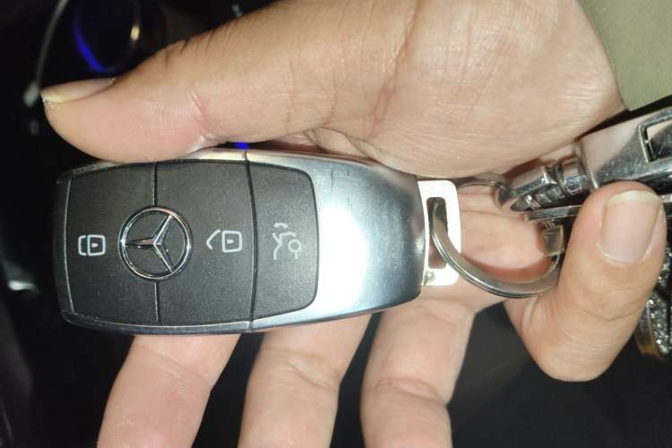 Used Mercedes-Benz GLE 2024 GLE 350 4MATIC Dynamic Edition Vehicle Key