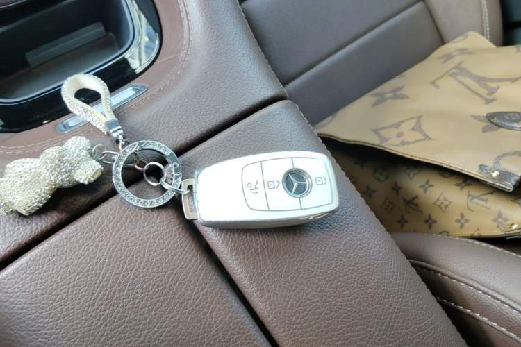 Used Mercedes-Benz GLE 2024 GLE 350 4MATIC Dynamic Edition Vehicle Key