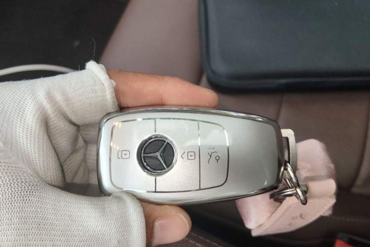 Used Mercedes-Benz GLE 2024 GLE 350 4MATIC Stylish Model Vehicle Key