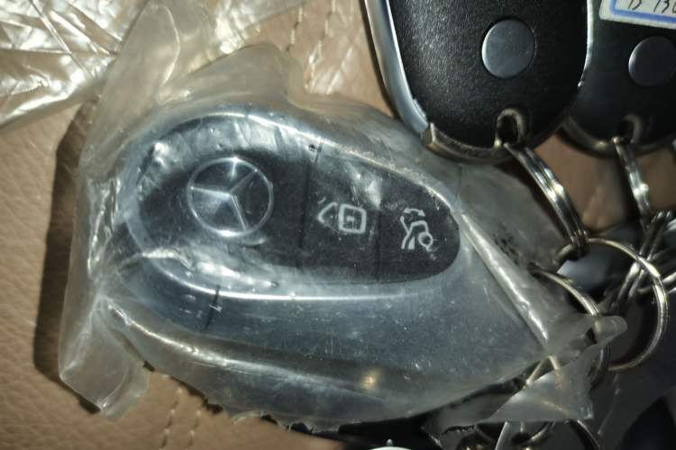 Used Mercedes-Benz GLE 2024 GLE 450 4MATIC Stylish Model Vehicle Key