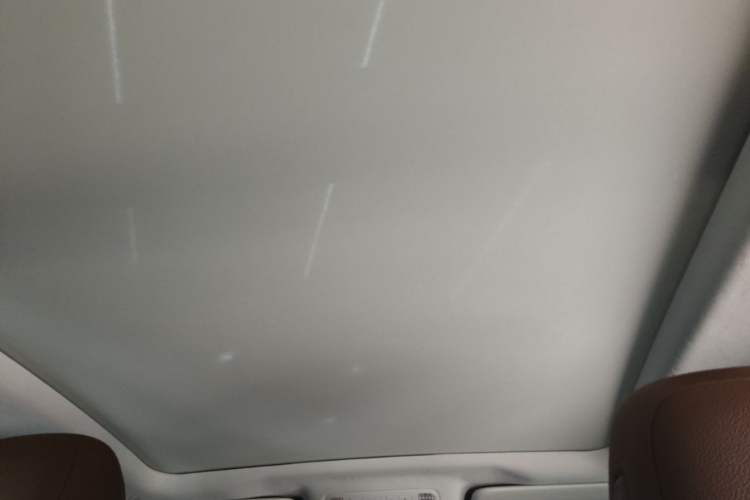 Used Mercedes-Benz GLE 2024 Refreshed GLE 350 4MATIC Stylish Edition Headliner
