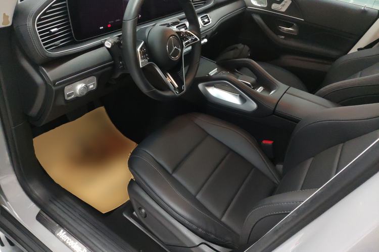 Used Mercedes-Benz GLE 2024 GLE 450 4MATIC Luxury Model Left Front Seat