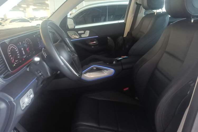 Used Mercedes-Benz GLE 2024 GLE 450 4MATIC Luxury Model Left Front Seat