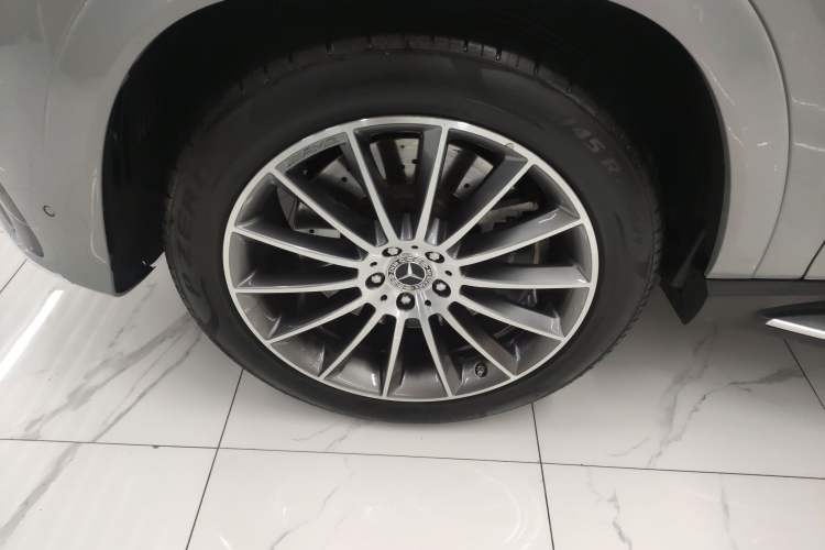 Used Mercedes-Benz GLE 2024 GLE 450 4MATIC Luxury Model Left Front Wheel Hub
