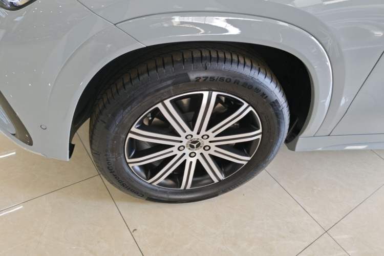 Used Mercedes-Benz GLE 2024 Refreshed GLE 350 4MATIC Stylish Edition Left Front Wheel Hub