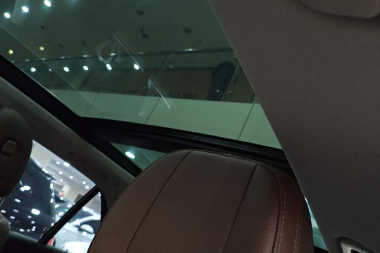 Used Mercedes-Benz GLE 2024 GLE 350 4MATIC Stylish Model Headliner