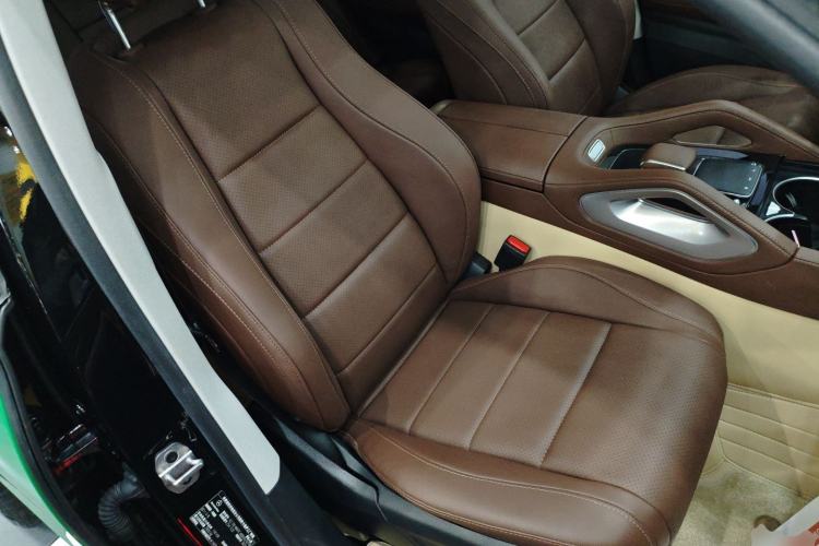 Used Mercedes-Benz GLE 2024 GLE 350 4MATIC Stylish Model Right Front Seat