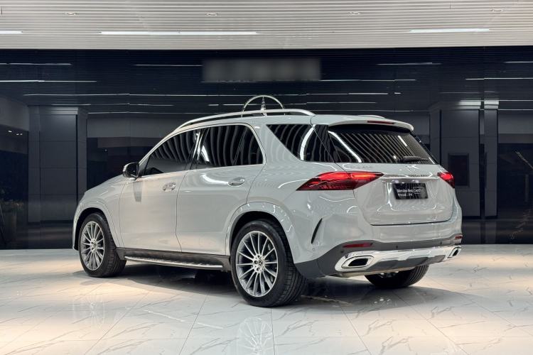 Used Mercedes-Benz GLE 2024 GLE 450 4MATIC Luxury Model Exterior 3