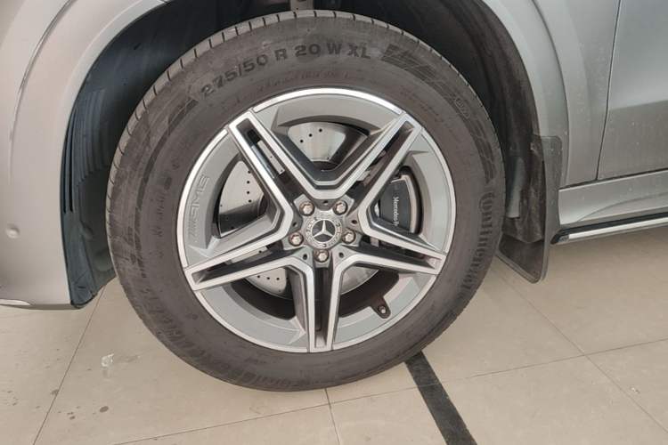 Used Mercedes-Benz GLE 2024 GLE 450 4MATIC Stylish Model Exterior 4