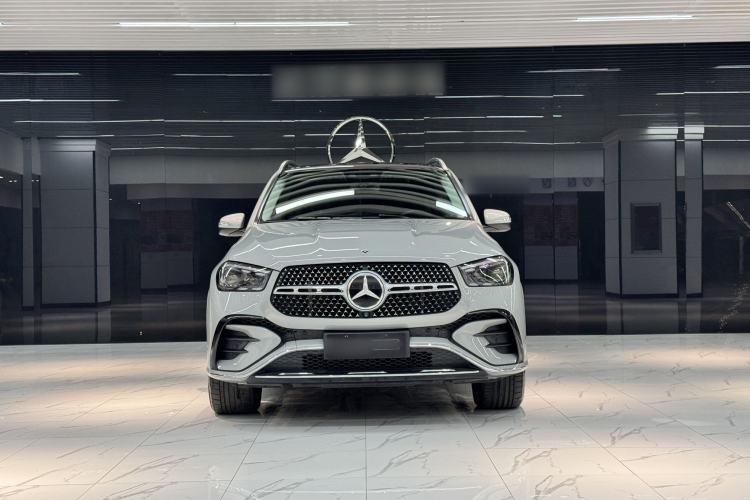 Used Mercedes-Benz GLE 2024 GLE 450 4MATIC Luxury Model Exterior 5