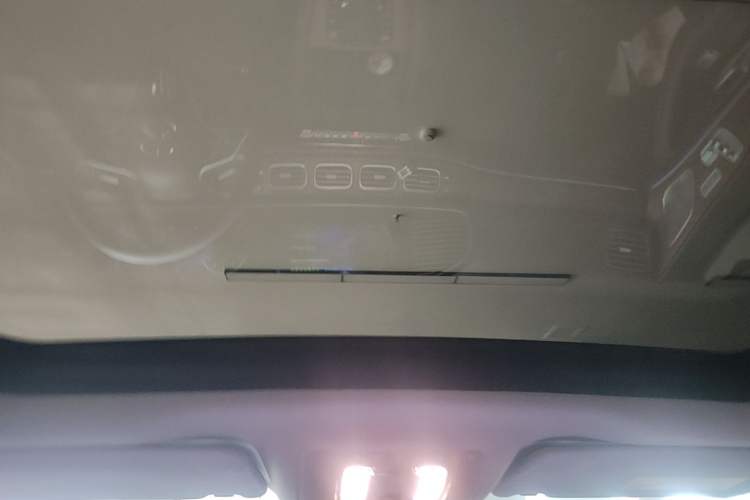 Used Mercedes-Benz GLE 2024 GLE 450 4MATIC Stylish Model Headliner