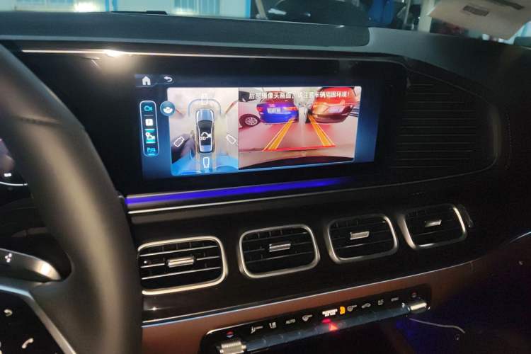 Used Mercedes-Benz GLE 2025-Year Restyled GLE 350 4MATIC Dynamic Edition Audio And AC Panel