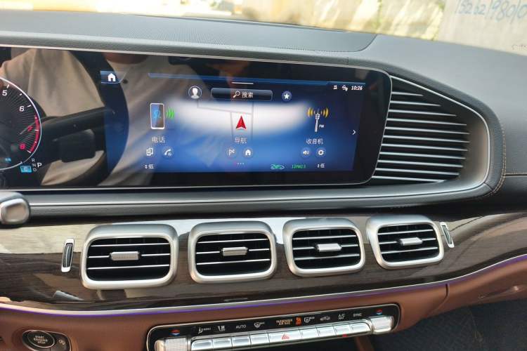 Used Mercedes-Benz GLE 2025-Year Restyled GLE 350 4MATIC Fashion Edition Audio And AC Panel