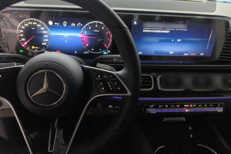 Used Mercedes-Benz GLE 2025-Year Restyled GLE 350 4MATIC Fashion Edition Center Console
