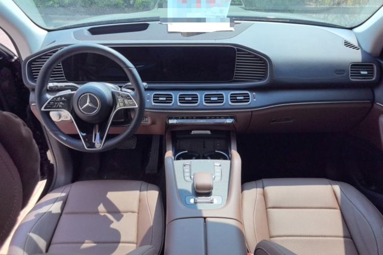 Used Mercedes-Benz GLE 2025-Year Restyled GLE 450 4MATIC Luxury Edition Center Console
