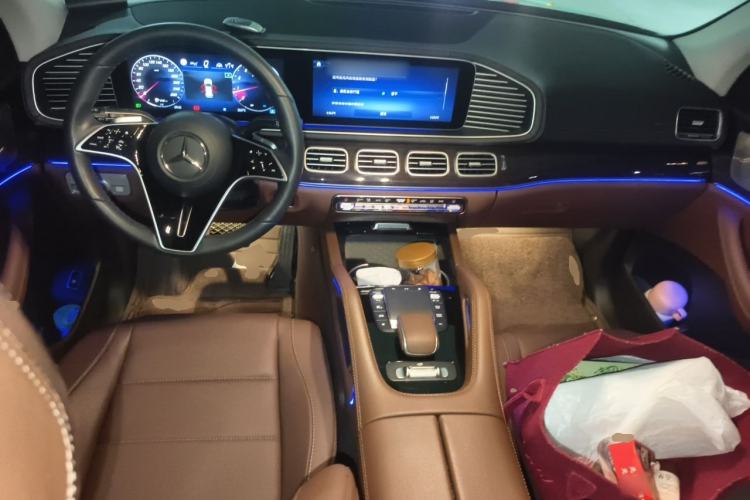 Used Mercedes-Benz GLE 2025-Year Restyled GLE 350 4MATIC Fashion Edition Center Console