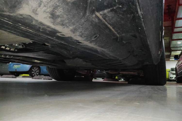 Used Mercedes-Benz GLE 2025 GLE 450 4MATIC Fashion Edition Chassis Front Left