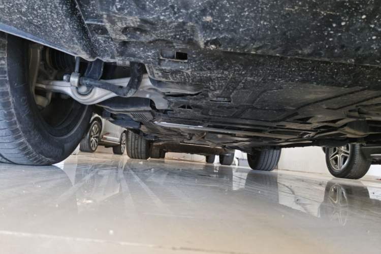 Used Mercedes-Benz GLE 2025 GLE 450 4MATIC Fashion Edition Chassis Front Right
